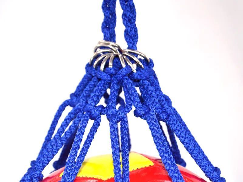 Balonera de cuerda trenzada azul con argolla metálica